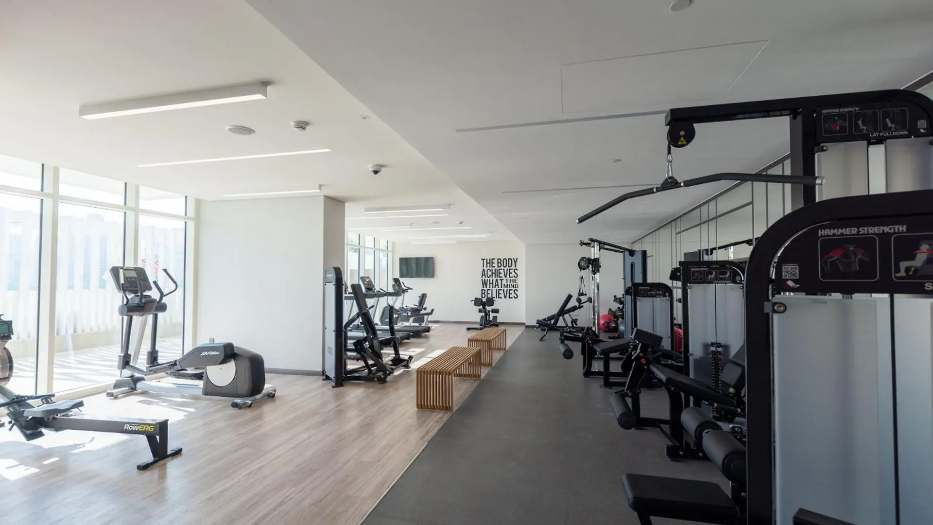 Vayk - Stunning 2Br In Emaar Beachfront With Beach Access Dubai