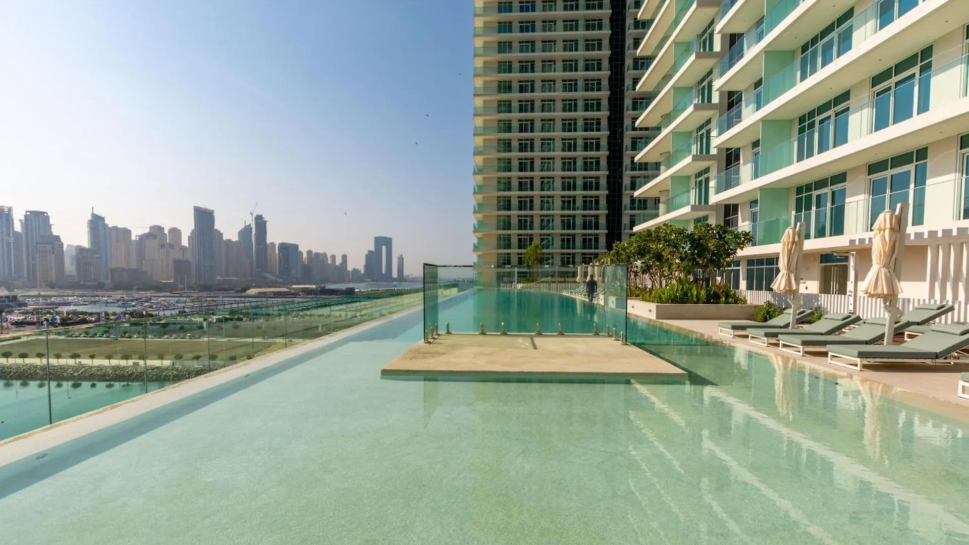 Apartment Vayk - Stunning 2Br In Emaar Beachfront With Beach Access Dubai