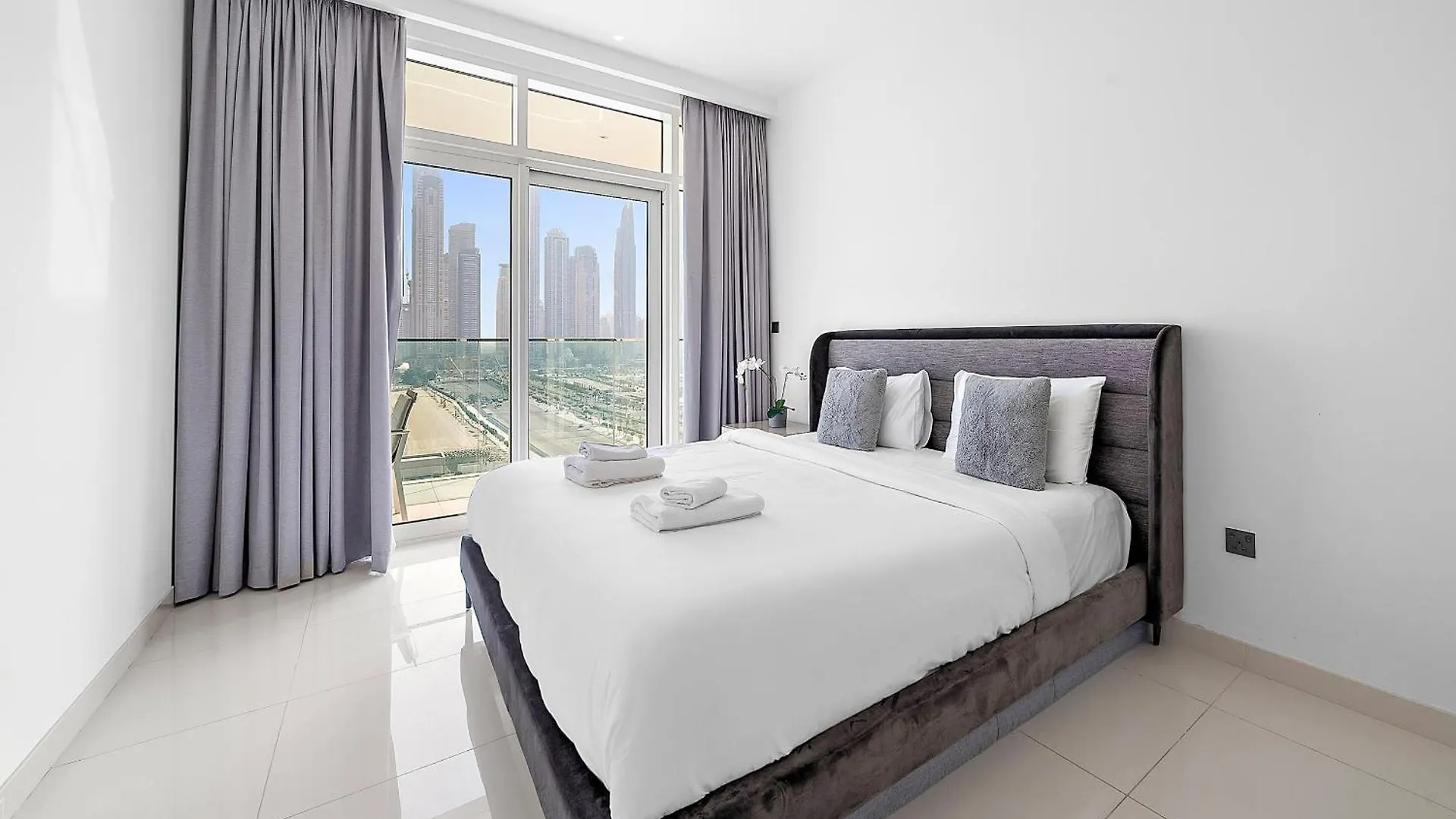 Vayk - Stunning 2Br In Emaar Beachfront With Beach Access Дубай